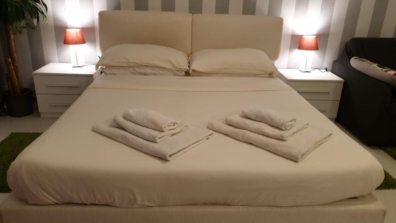 Amaverona Apartment ภายนอก รูปภาพ